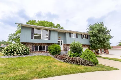 2642 18th Ave, Monroe, WI 53566