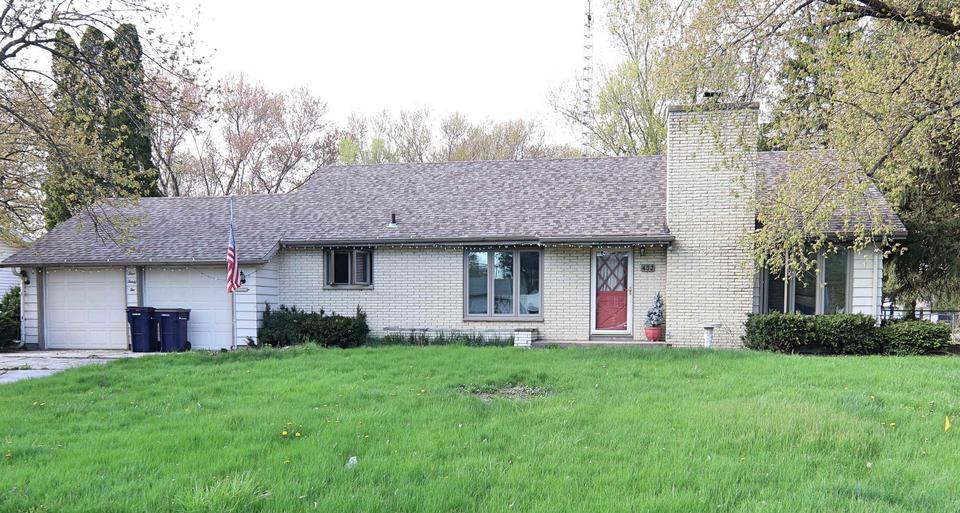 432 Kellogg Ave, Janesville, WI 53546 30 Photos Movoto