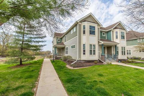 529 E Main St, Sun Prairie, WI 53590