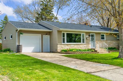 301 Panther Trl, Monona, WI 53716