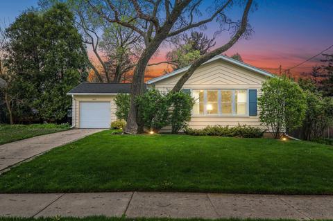 542 Orchard Dr, Madison, WI 53711