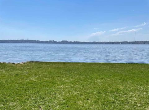 5214 Hedden Cir, Middleton, WI 53562