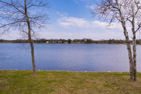 355 Abington Ct, Nekoosa, WI 54457
