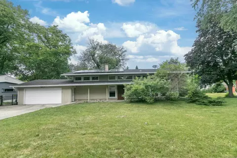 5306 Barton Rd, Madison, WI 53711