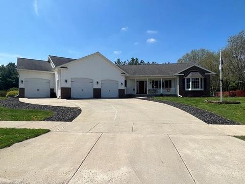 2223 Doris Rd, Reedsburg, WI 53959