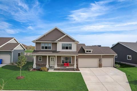 4036 Taunton Rd, Windsor, WI 53598