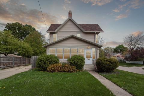 145 S Garfield Ave, Janesville, WI 53545