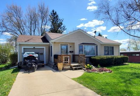 2728 6th St, Monroe, WI 53566