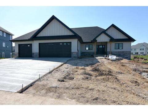 613 Cypress Way, Oregon, WI 53575