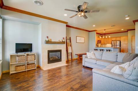 6809 Yellowwood Ln, Deforest, WI 53532