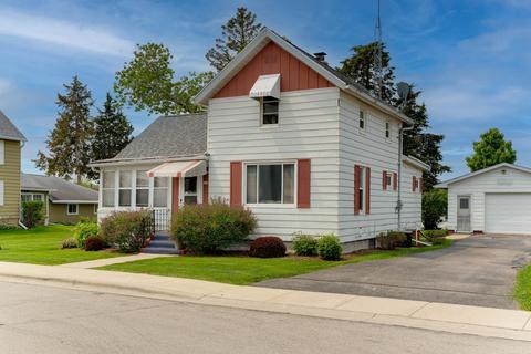 209 N Monroe St, Monticello, WI 53570