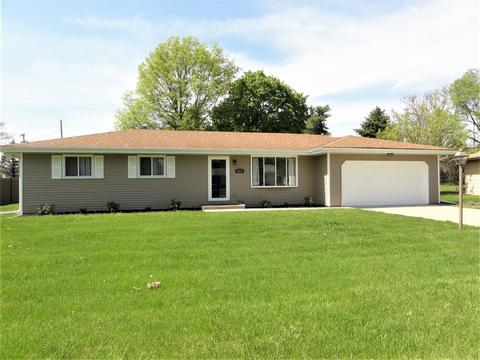 2478 N Bootmaker Dr, Beloit, WI 53511