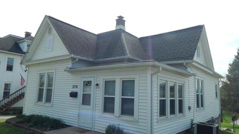 370 Ellen St, Platteville, WI 53818