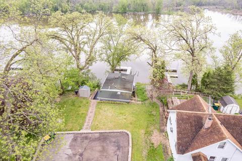 9672 Badger Hts, Edgerton, WI 53534