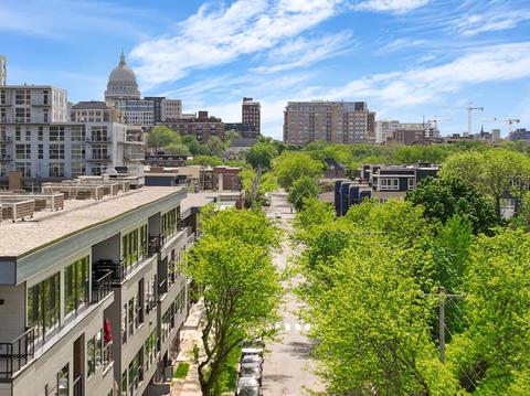 825 E Mifflin St #402, Madison, WI 53703