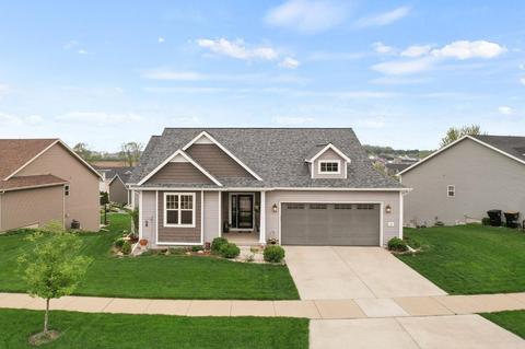 940 South St, Deforest, WI 53532