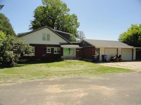 205 Pine St, Ontario, WI 54651