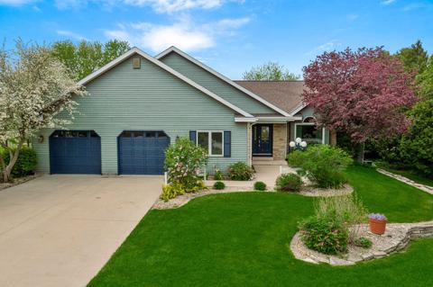 716 Stow St, Horicon, WI 53032