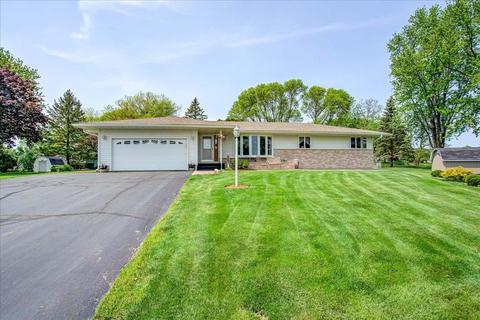 6230 Goede Cir, Waunakee, WI 53597