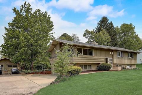 5502 Lacy Rd, Fitchburg, WI 53711