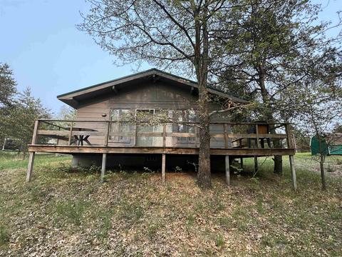 2410 Ridgewood Dr, Friendship, WI 53934
