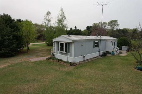 3042 11th Ave, Grand Marsh, WI 53936