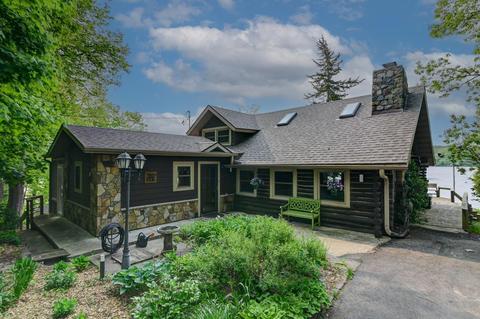 n4016 County Road U, Portage, WI 53901