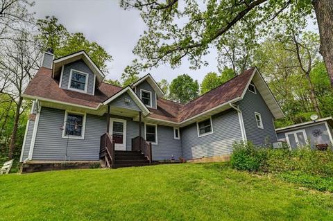 509 County Road D, Brooklyn, WI 53521