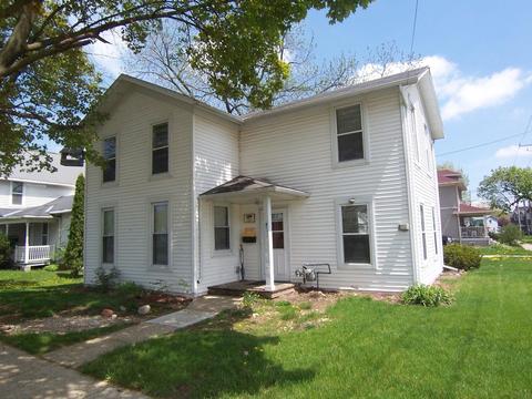 425 S High St, Janesville, WI 53545