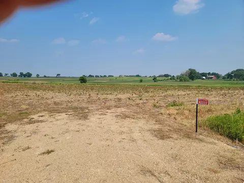 n2222 Boelte Road, Columbus, WI 53925