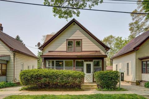 46 Farwell St, Madison, WI 53704