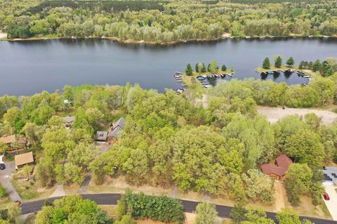1384 Rain Dance Trl # a, Nekoosa, WI 54457