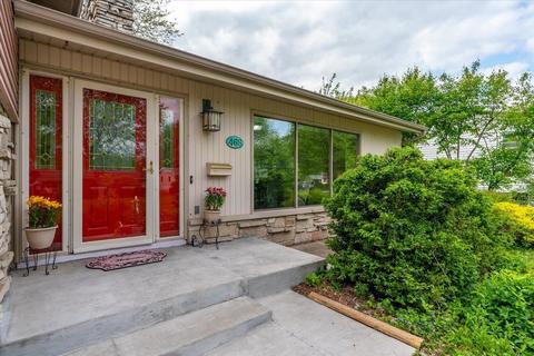 468 Presidential Ln, Madison, WI 53711