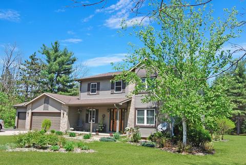 200 W Kingsbury Dr, Necedah, WI 54646