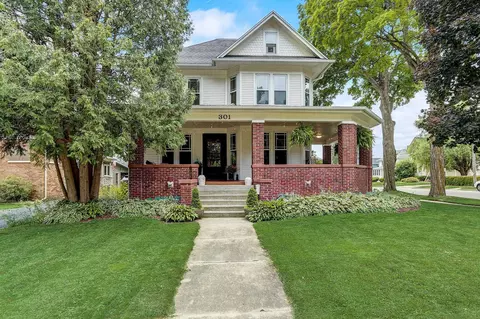 301 Park Ave, Beaver Dam, WI 53916