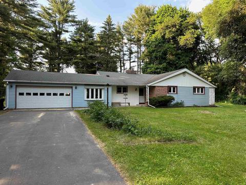 w5840 Hackbarth Road, Fort Atkinson, WI 53538