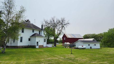e13636 Wisconsin 33, Baraboo, WI 53913