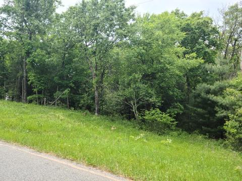 1 70 Ac 16th Ave, New Lisbon, WI 53950