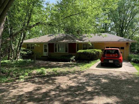 3986 Sauk Ct, Middleton, WI 53562
