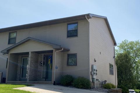 3106 Old Gate Rd #D, Madison, WI 53704