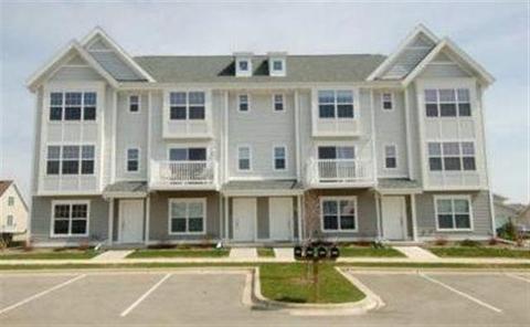 7111 Discovery Ln, Madison, WI 53719