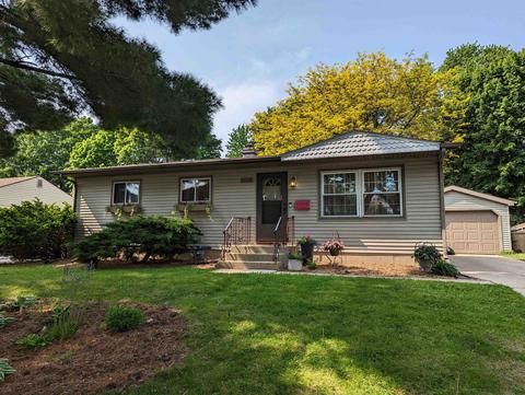 1918 Browning Rd, Madison, WI 53704