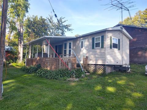10948 N Hillside Dr, Edgerton, WI 53534