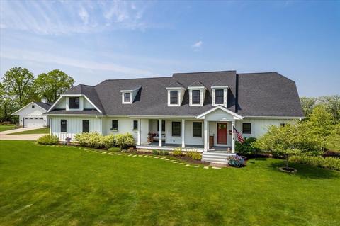 8035 Coray Ln, Verona, WI 53593