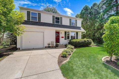 461 Caromar Dr, Madison, WI 53711
