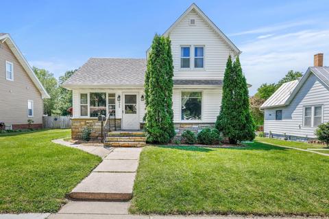 635 3rd Ave, Baraboo, WI 53913
