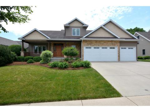 6135 Tuscobia Trl, Mcfarland, WI 53558