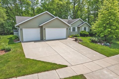 1850 Tivoli Ln, Reedsburg, WI 53959
