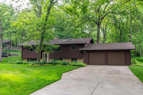 6371 Goose Lake Dr, Verona, WI 53593