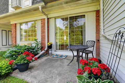 2144 Allen Blvd #1, Middleton, WI 53562